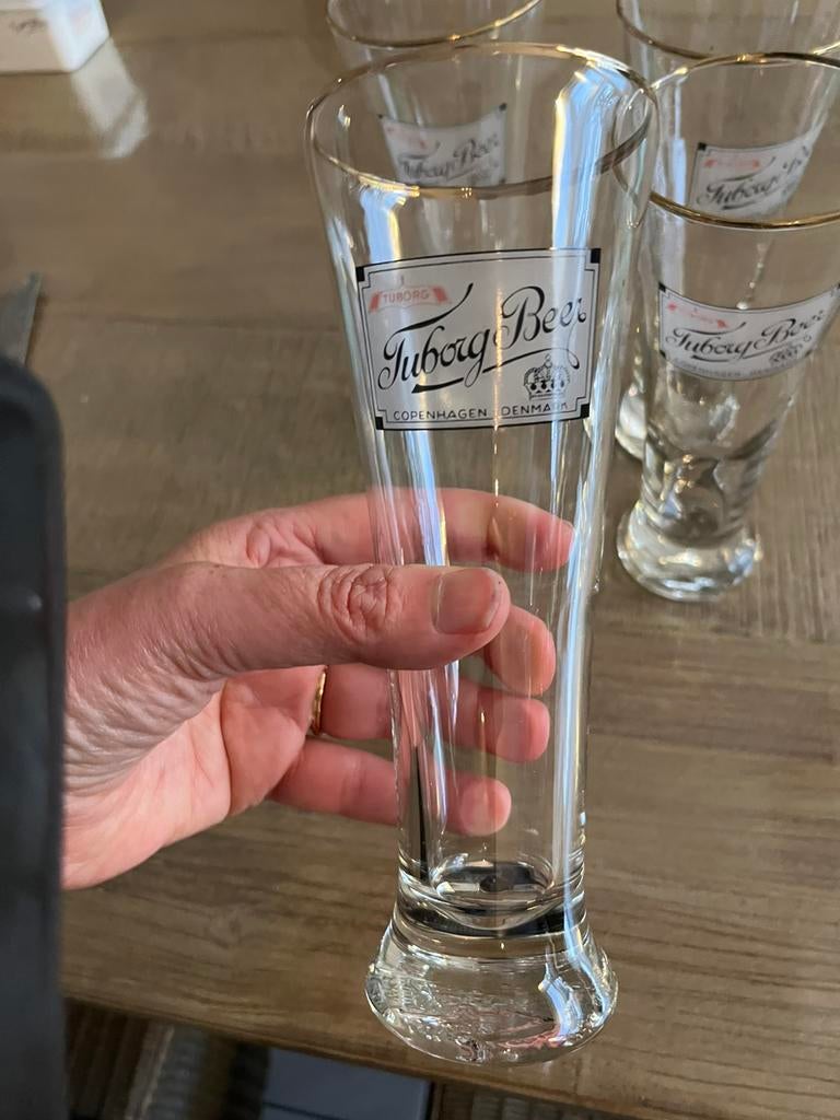 Excentrieke vintage tuborg glazen 1945?? bieden per stuk, Ophalen of Verzenden, Zo goed als nieuw