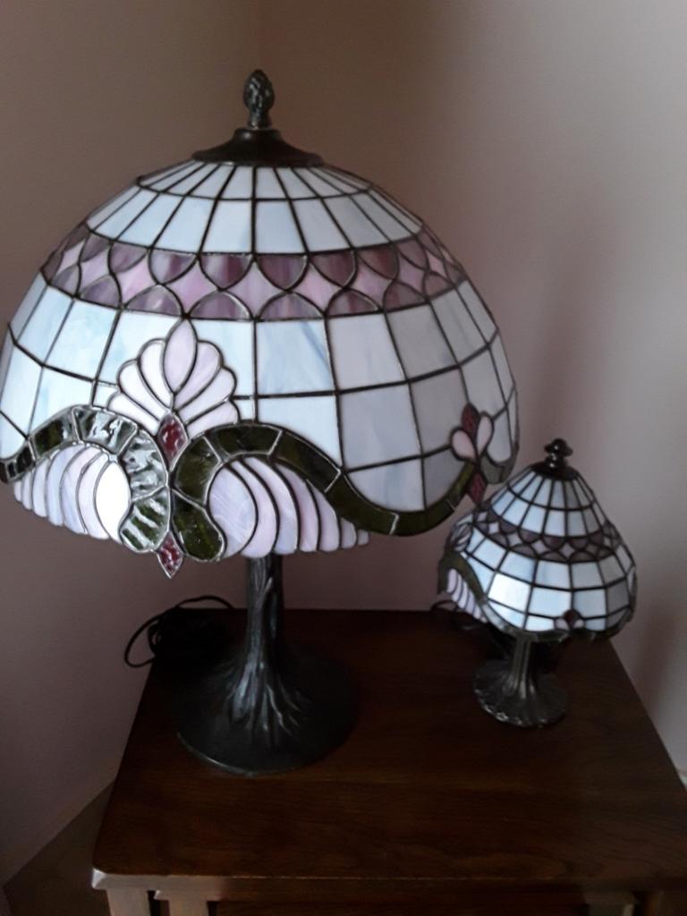 TYFANNY  GROTE EN KLEINE  KASTLAMP IN PERFEKTE  STAAT, Huis en Inrichting, Lampen | Tafellampen, Ophalen, Zo goed als nieuw