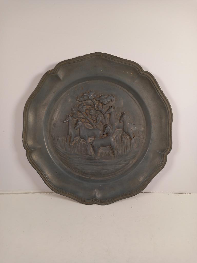 Assiette zamak - décor chevaux, Ophalen of Verzenden