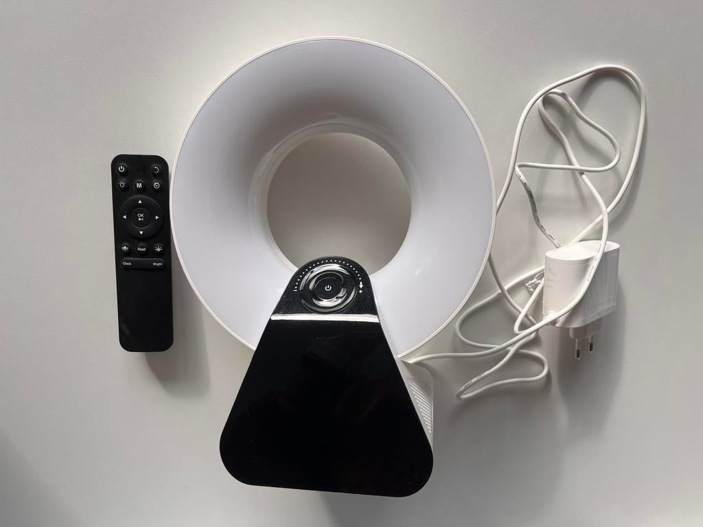 Daglichttherapie Nachtlamp (met geluidsalarm en lichtopbouw), Ophalen, Zo goed als nieuw