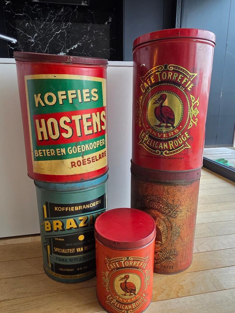 4 Vintage koffieblikken (Roode Pelikaan/ Brazilia), Collections, Boîte en métal, Enlèvement