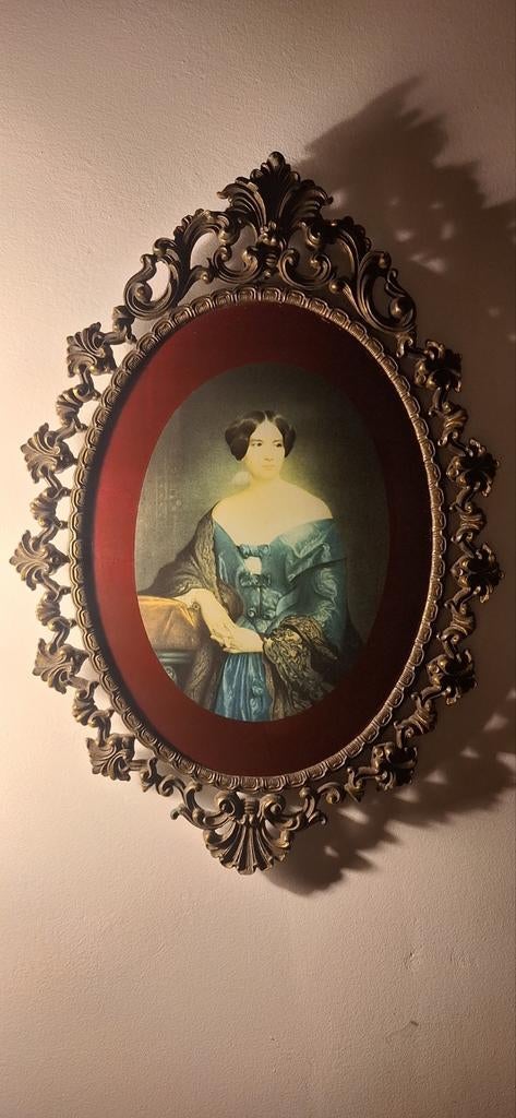 Cadre bombé "Artist's Sister ", Ophalen of Verzenden