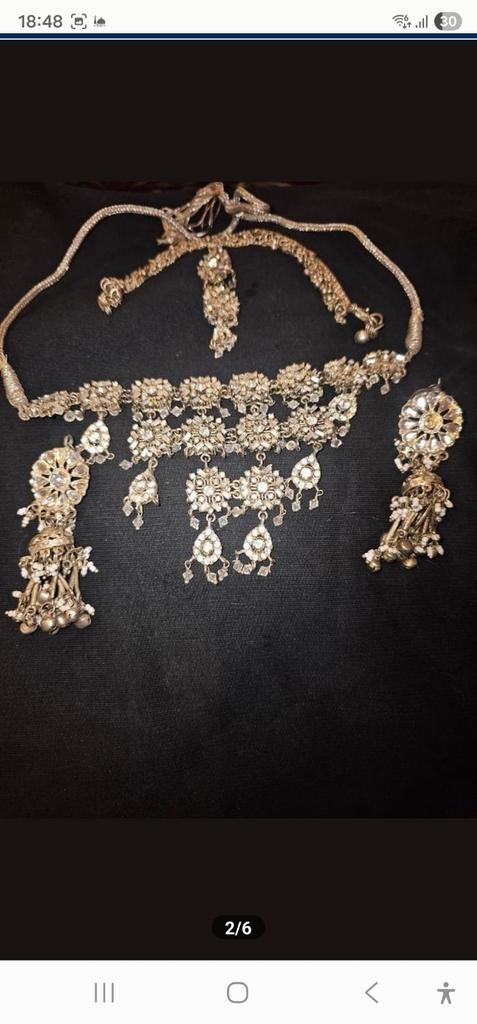 Parure  bijoux argenté   je crois lots, Enlèvement ou Envoi