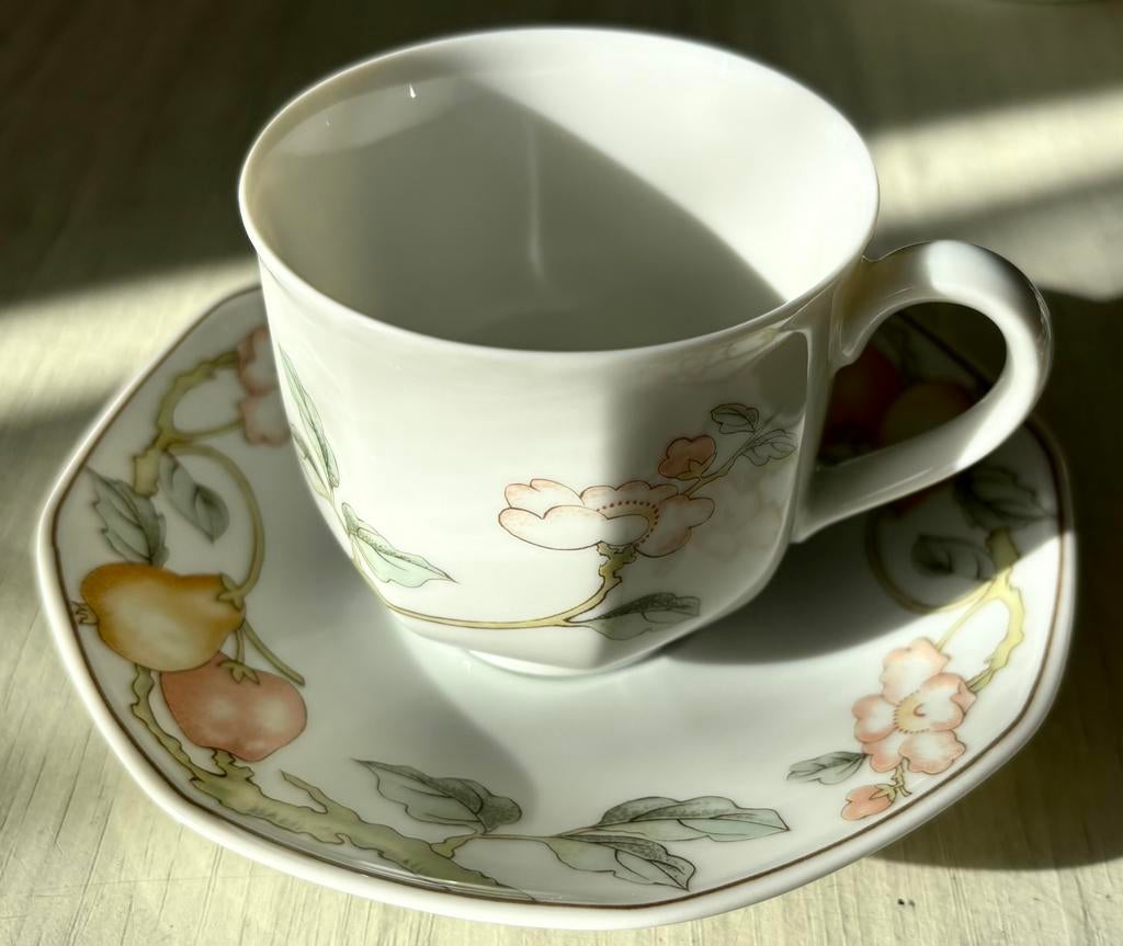Tasse à café avec sous tasse "Fruit Garden" Villeroy & Boch, Enlèvement ou Envoi, Comme neuf, Porcelaine
