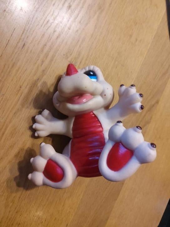 dinosaure Little Spike Baby Sinclair 1992 ITB made in china, Enlèvement ou Envoi, Autres personnages, Comme neuf, Autres types