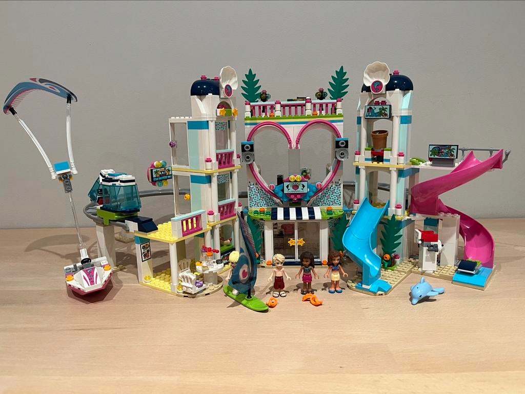 Lego Friends resort (41347), Kinderen en Baby's, Speelgoed | Duplo en Lego, Ophalen, Zo goed als nieuw, Lego