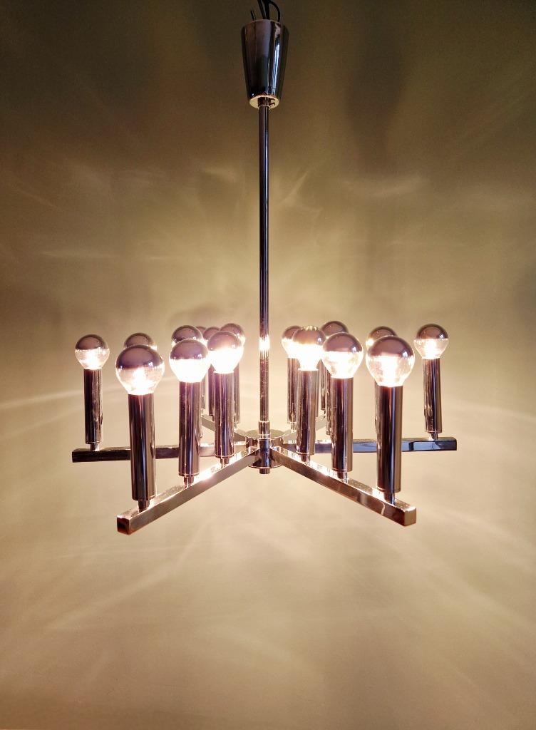Lustre Space Age en métal chromé, 18 points lumineux, 1970, Enlèvement