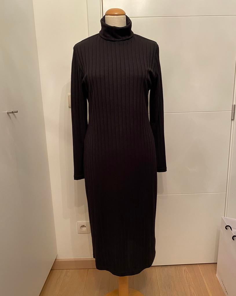 Zwarte jurk, Maat 38/40 (M), Zwart, Ophalen of Verzenden, Zo goed als nieuw