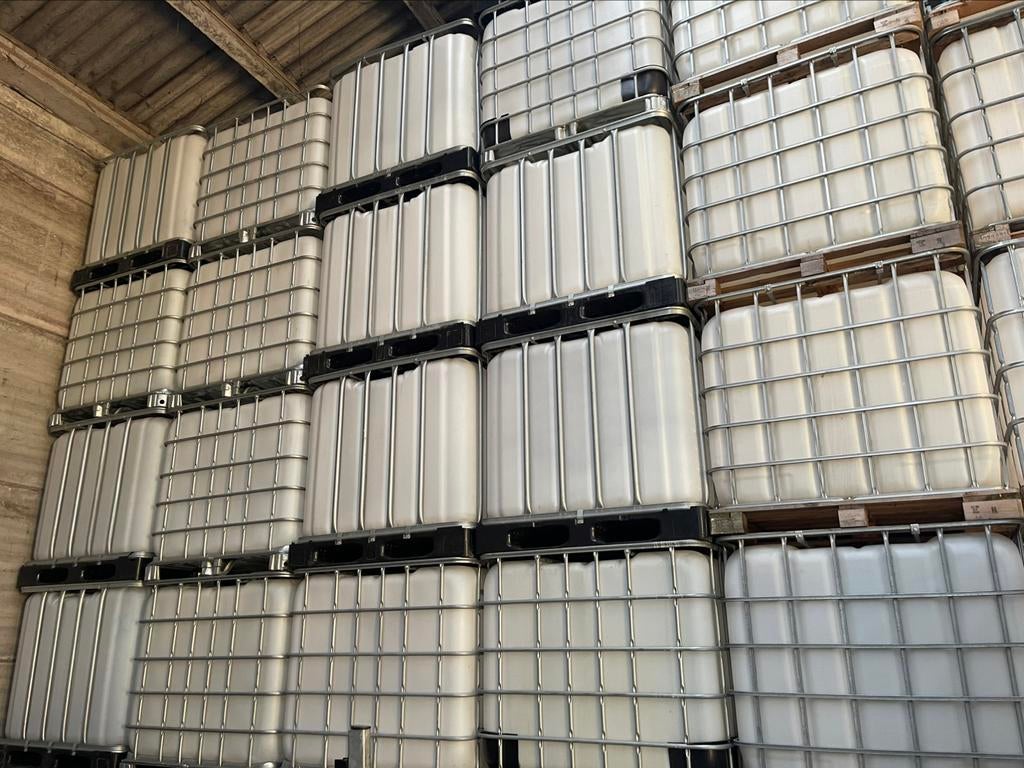 Cuve citerne cubi IBC 1000l (apd 40€) avec cage et palette, Jardin & Terrasse, 150 litres ou plus, Enlèvement ou Envoi, Synthétique