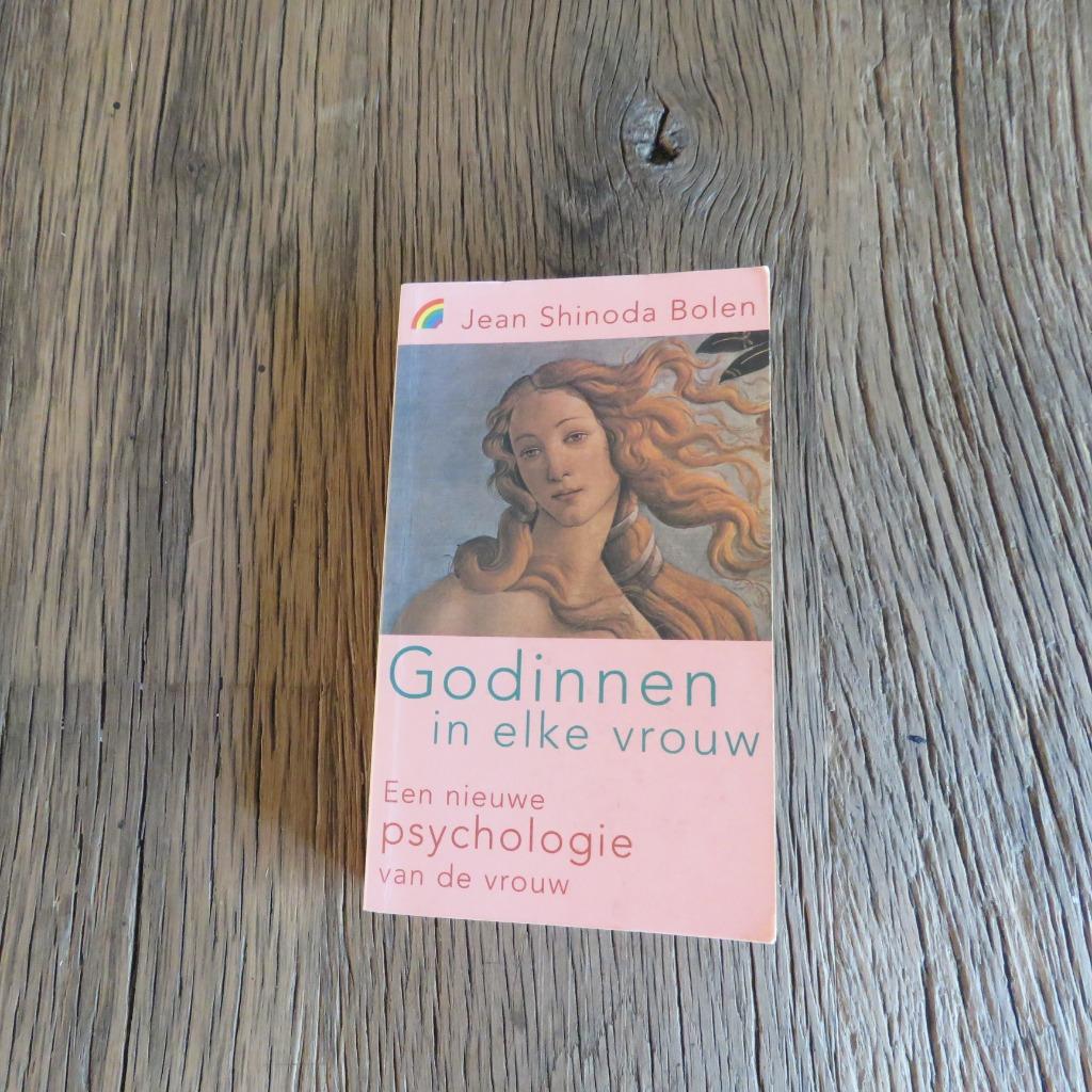 Godinnen in elke vrouw Jean Shinoda Bolen, Enlèvement ou Envoi