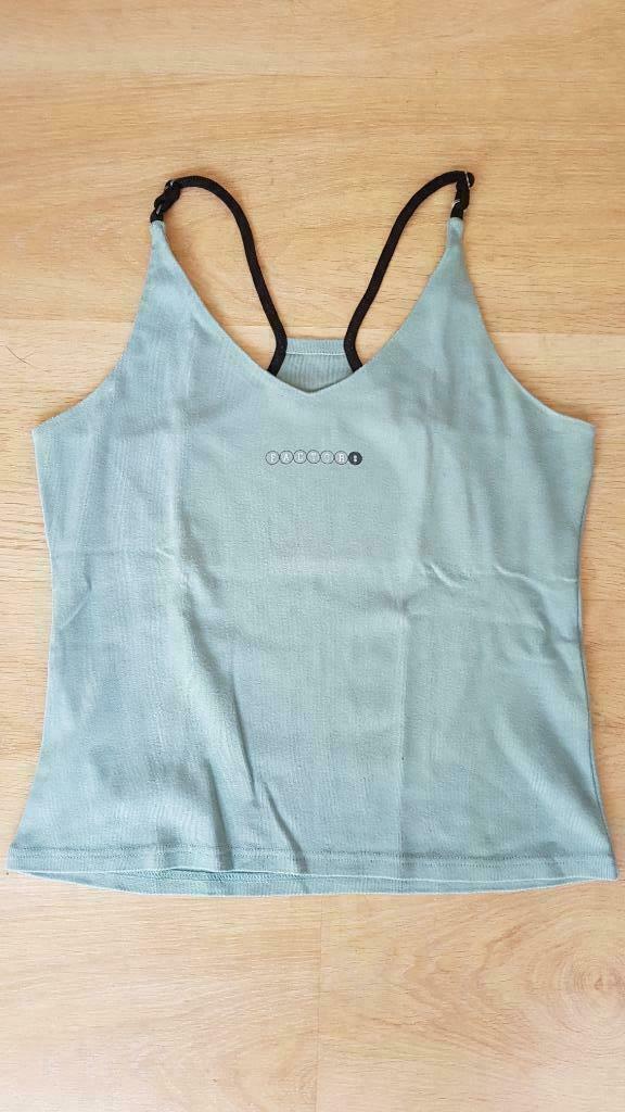tops M, Maat 38/40 (M), Ophalen of Verzenden, Zonder mouw, Gedragen