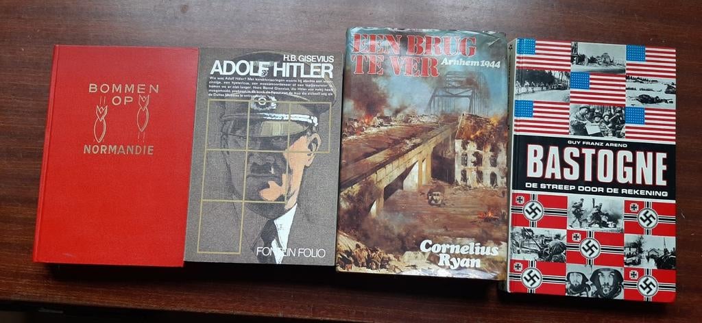 oorlogsboeken, Enlèvement ou Envoi, Comme neuf