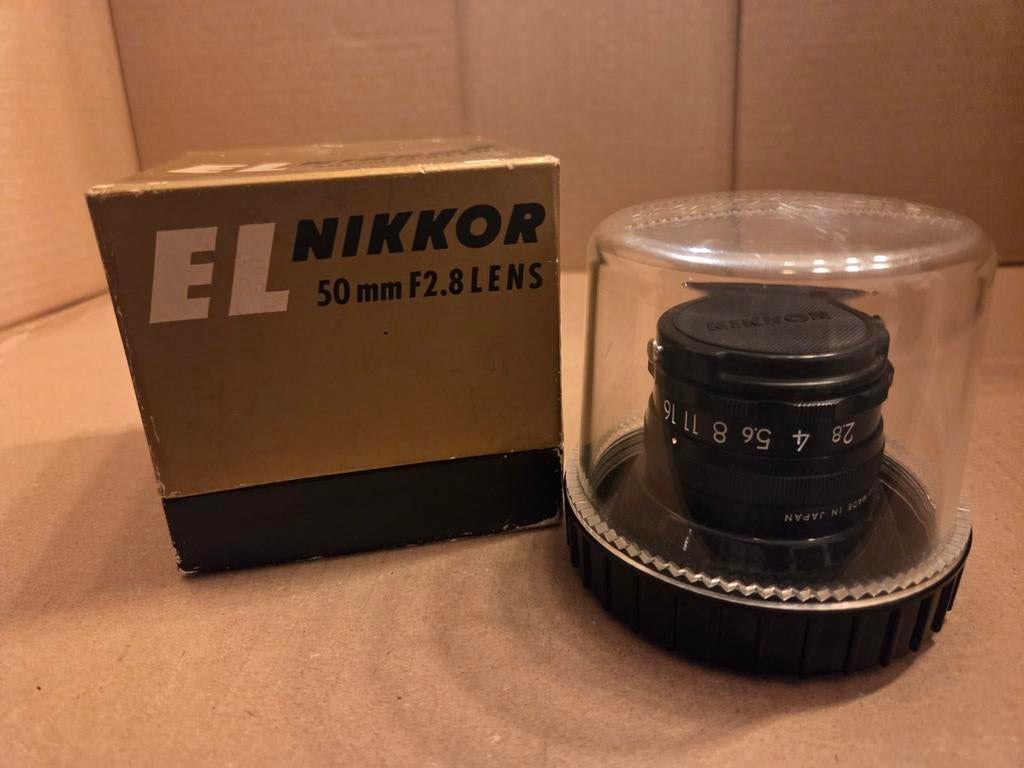 Nikon EL lens Nikkor 50mm F2.8, Audio, Tv en Foto, Fotocamera's Analoog, Ophalen of Verzenden, Zo goed als nieuw, Nikon