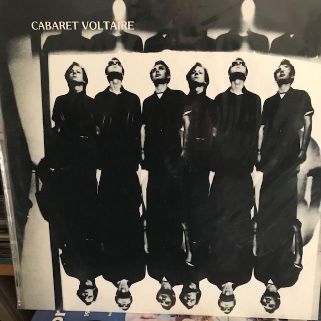 CABARET VOLTAIRE - EDDIE'S OUT/WALLS OF JERICHO 12"EP, Ophalen of Verzenden, Zo goed als nieuw, 12 inch, Alternative