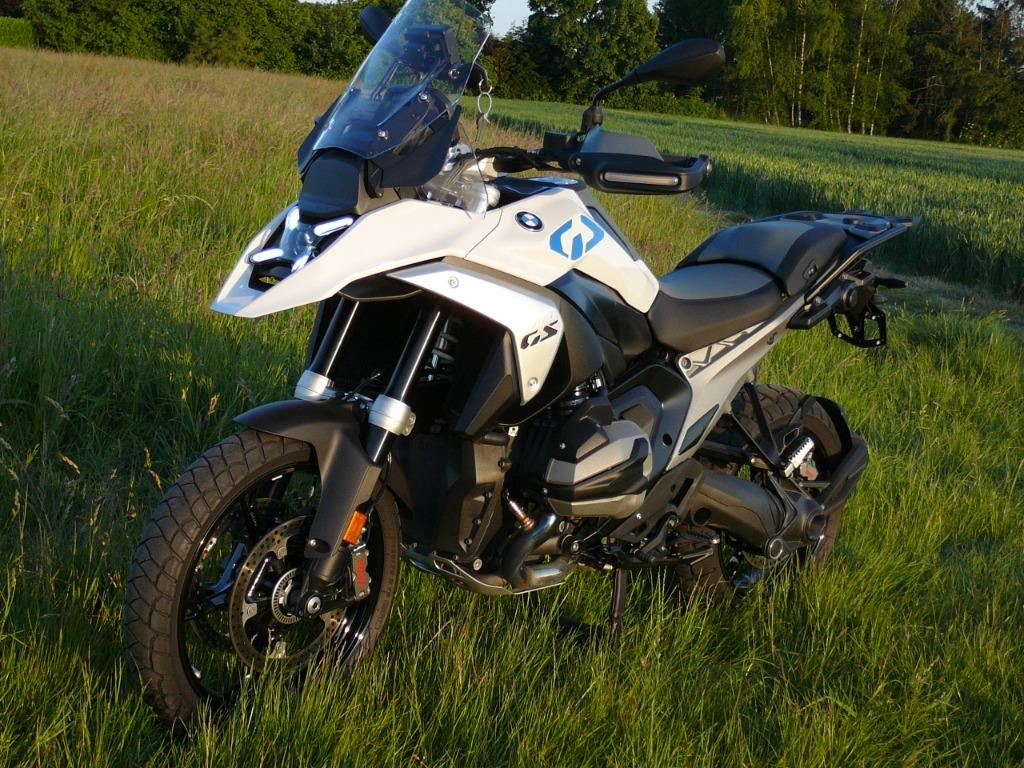 BMW R 1300 GS **3.975 KM**BTW AFTREKB / TVA DEDUCT**, 2 cilinders, Bedrijf, Meer dan 35 kW, Toermotor