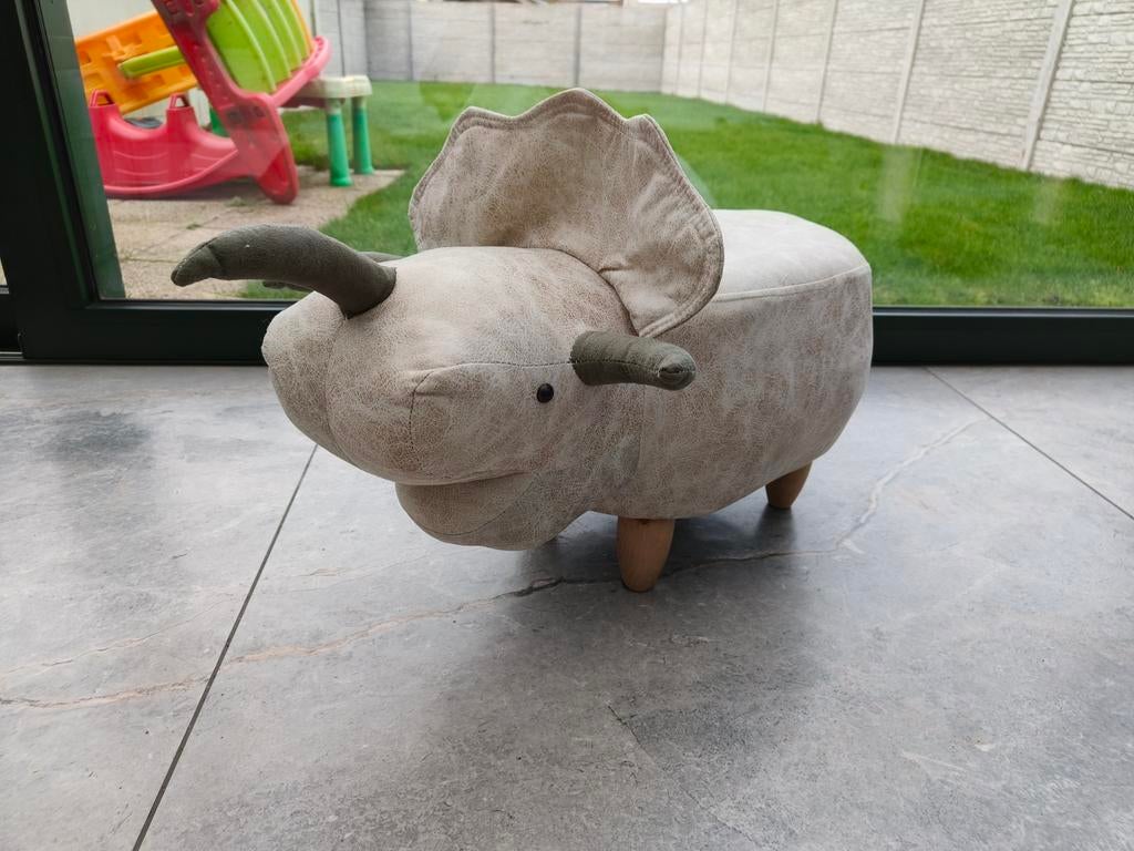 Kinderbankje neushoorn, Ophalen, Zo goed als nieuw