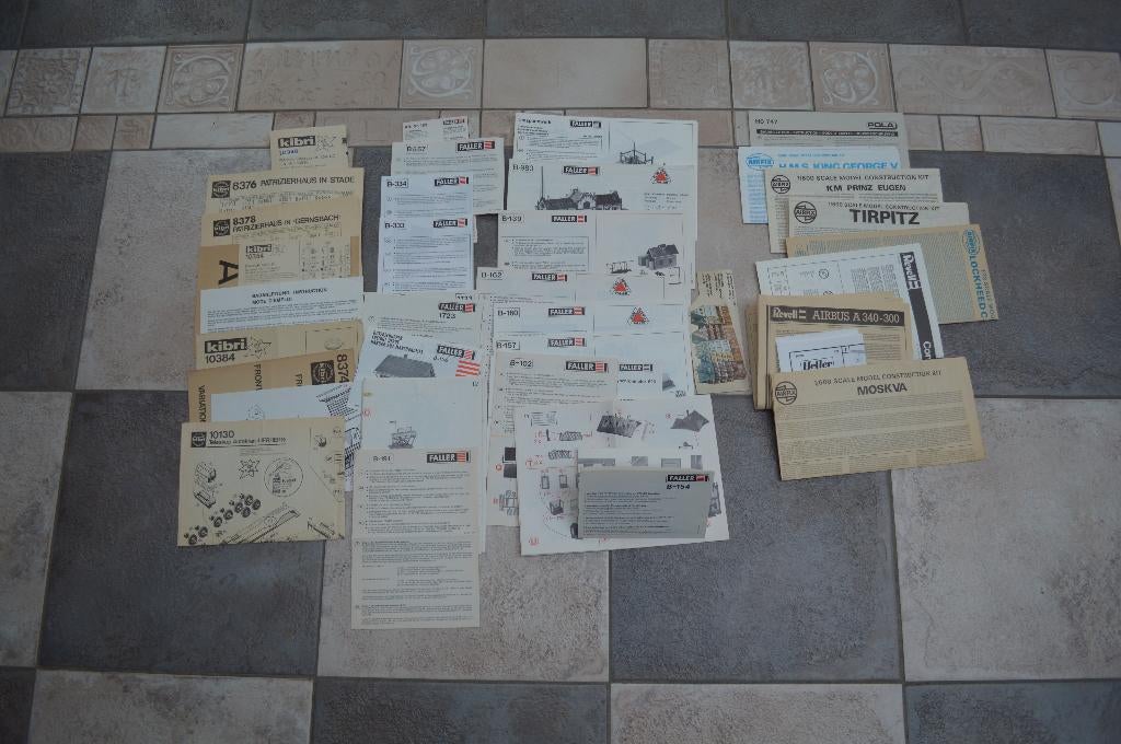 Manuel KIBRI/FALLER /POLA/AIRFIX /REVELL :35, Autres marques, Enlèvement ou Envoi, Livre, Revue ou Catalogue, Utilisé