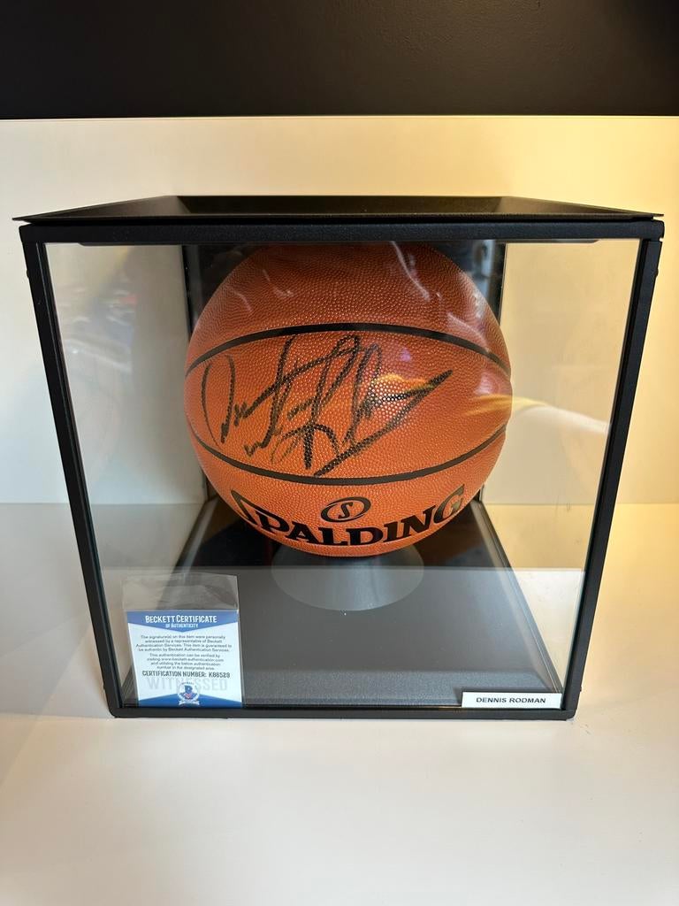 Gesigneerde NBA  basketbal door Dennis Rodman, Sports & Fitness, Basket, Enlèvement, Neuf, Ballon