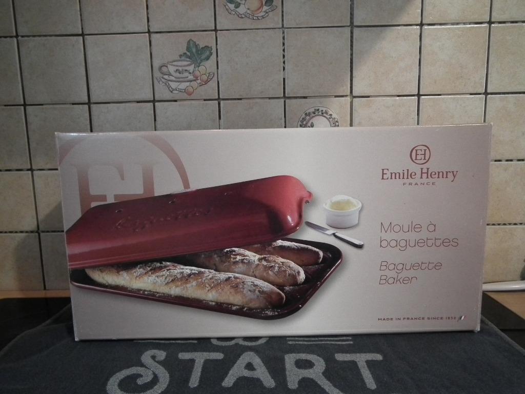 Emile Henry keramische stokbroodvorm, Huis en Inrichting, Keuken | Servies, Verzenden, Keramiek, Overige typen, Zo goed als nieuw