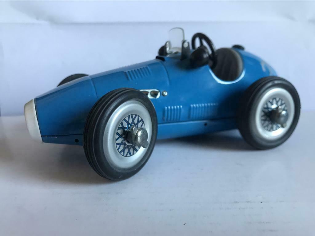 Schuco 1070 Grand Prix Racer oldtimer, Envoi