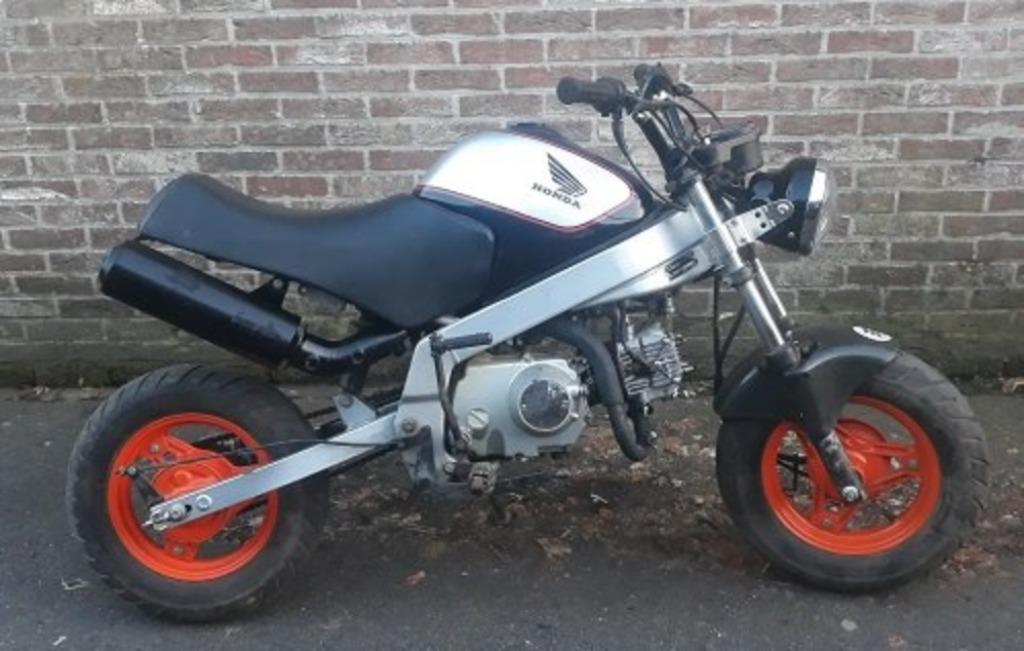 honda  zb klasse b, Motoren, Honda, Particulier, 49 cc, 11 kW of minder
