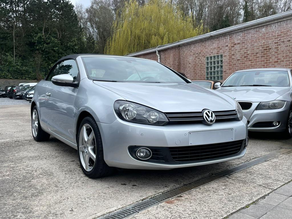 VW golf cabrio 2012 1600TDI 182000KM roule parfaitement, Auto's, Euro 5, Zwart, Cabriolet, Bedrijf
