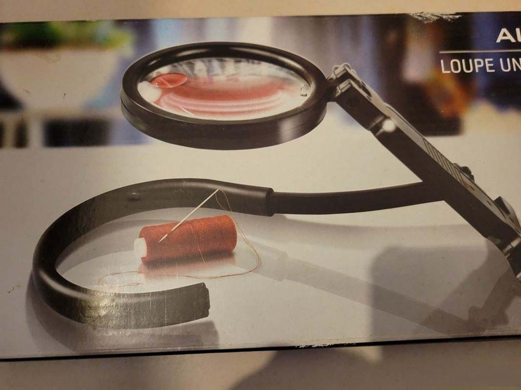 Loupe, Enlèvement ou Envoi, Neuf