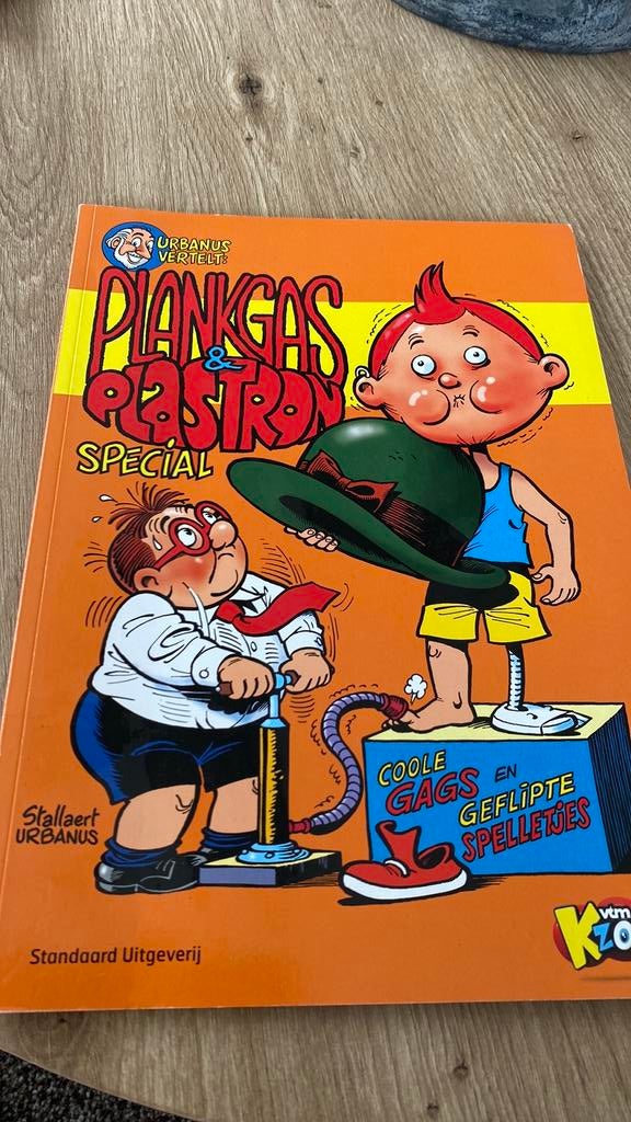 Urbanus - Plankgas en plastron special, Enlèvement ou Envoi, Urbanus; Stallaert