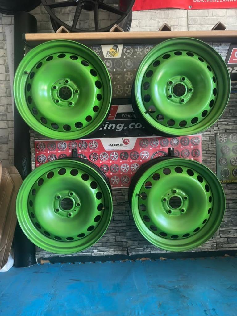 5x114.3 17 inch stalen  Set van 4 voor 100€, Ophalen, Gebruikt, Kia