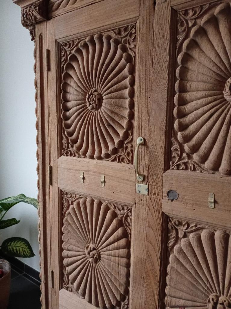 Gezandstraalde houten kast, Ophalen, Nieuw, Overige houtsoorten, Met deur(en)
