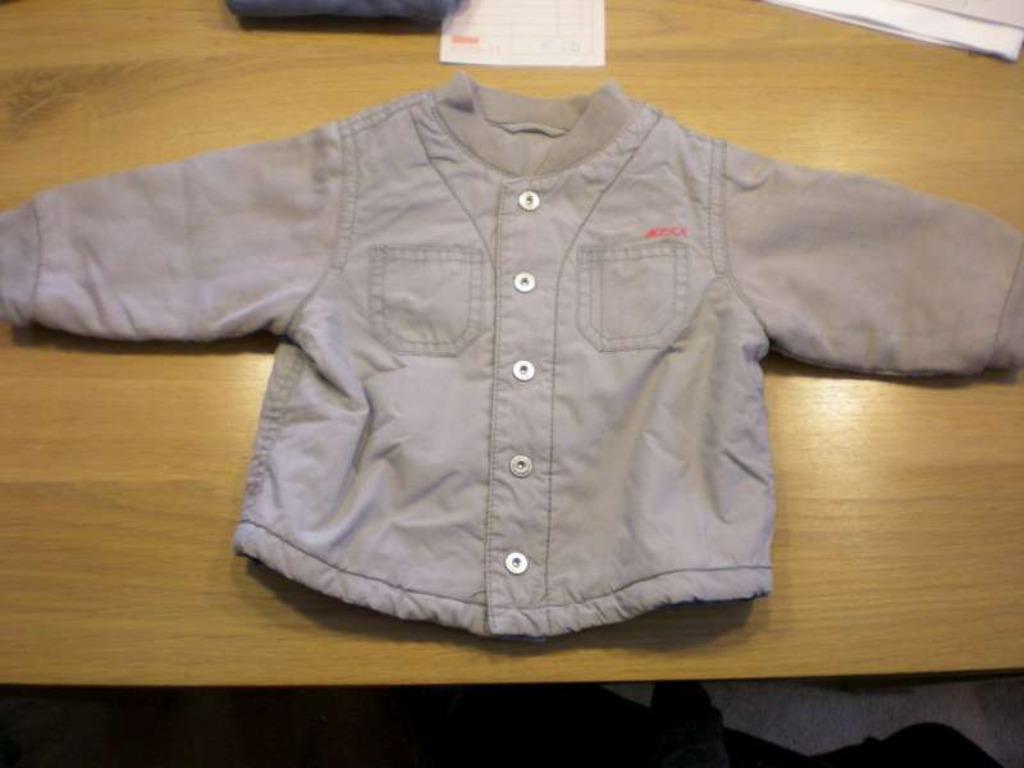 grijs jasje Mexx - maat 62 (2-4 maand) perfecte staat, Enfants & Bébés, Vêtements de bébé | Taille 62, Mexx, Garçon, Enlèvement ou Envoi