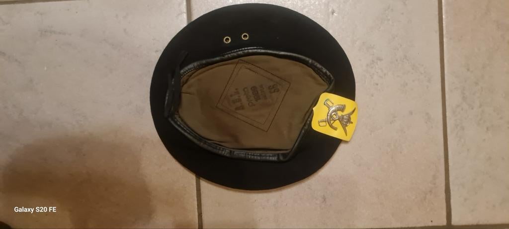 Baret met logo 3 JP, Verzenden