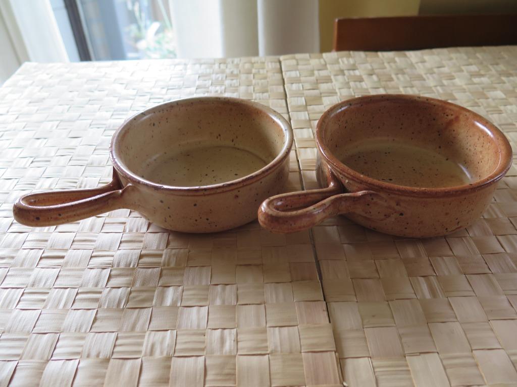 Provençaalse potjes voor de oven, Huis en Inrichting, Keuken | Servies, Ophalen of Verzenden, Zo goed als nieuw, Kom(men), Aardewerk