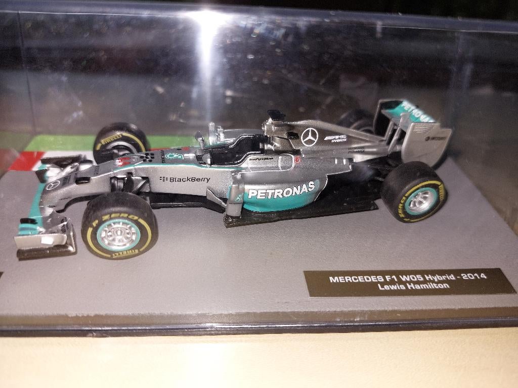 mercedes F1 WO5 Hybrid 2014 Hamilton, Ophalen of Verzenden, Zo goed als nieuw, Auto, Overige merken
