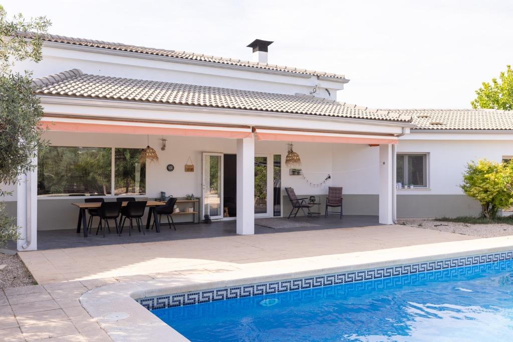 CC0580 - Prachtige villa met zwembad en gastenverblijf, Immo, 302 m², Spanje, 5 kamers, Biar