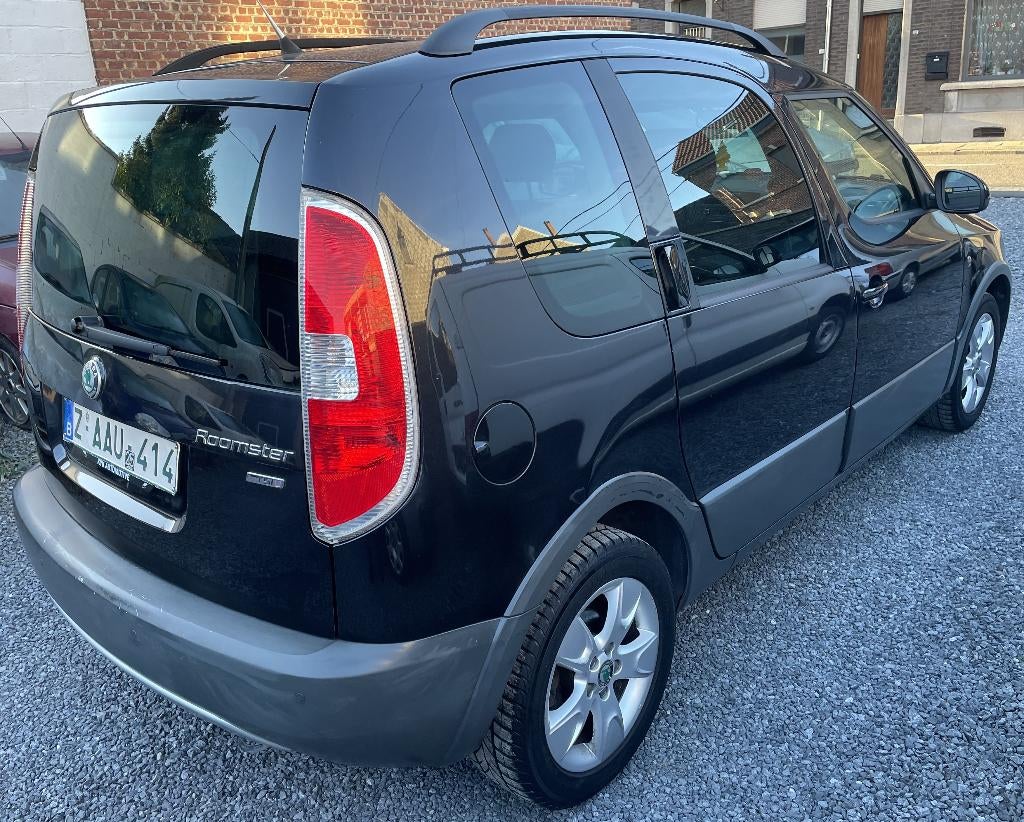SKODA ROOMSTER 08/2010 1.2 Ess  BOITE AUTOMATIQUE DSG CT OK, Auto's, Automaat, Euro 5, Parkeersensor, 4 cilinders