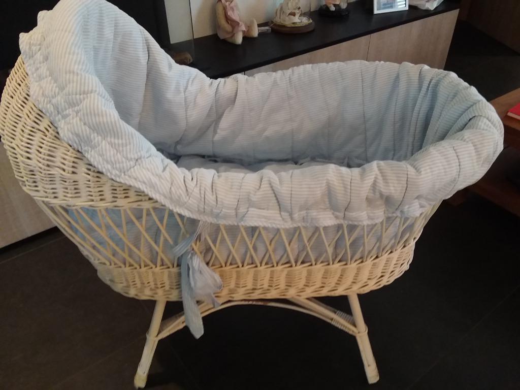 Prachtige rieten witte kinderwieg met accessoires, Ophalen, Gebruikt, Overige typen