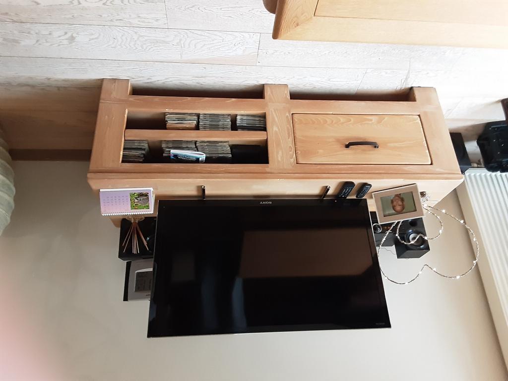 Tv kast  lente158cm breedte55cm  hoogte182 cm, Ophalen