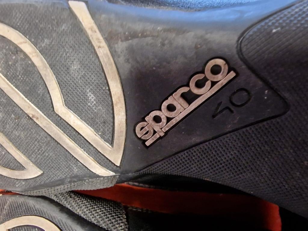 Schoenen, Ophalen, Gedragen