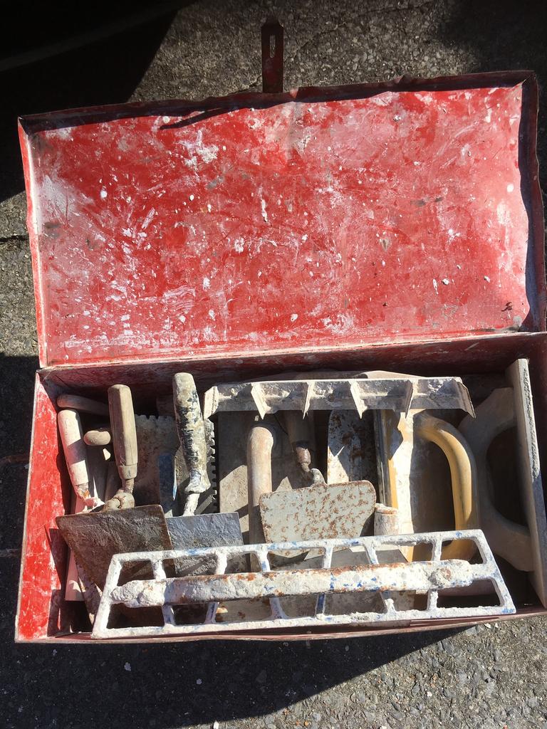 Matériel de plâtrier, Enlèvement, Utilisé, Autres matériaux, Avec valise