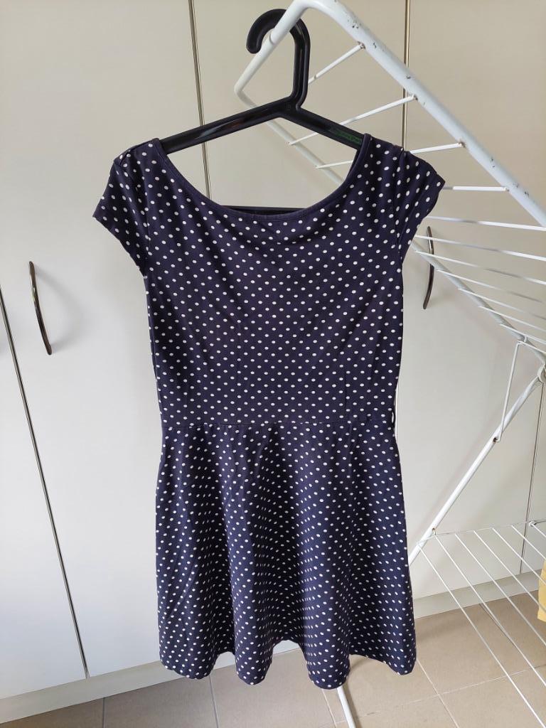 Donkerblauw kleedje met witte bollen en riempje, Ophalen of Verzenden, Maat 34 (XS) of kleiner, Gedragen, Blauw