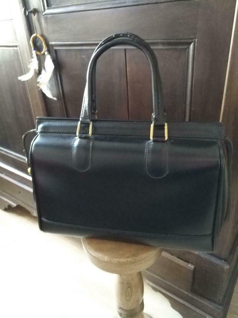 Grote zwarte VINTAGE tas 2 handvatten uit de jaren 60 in per