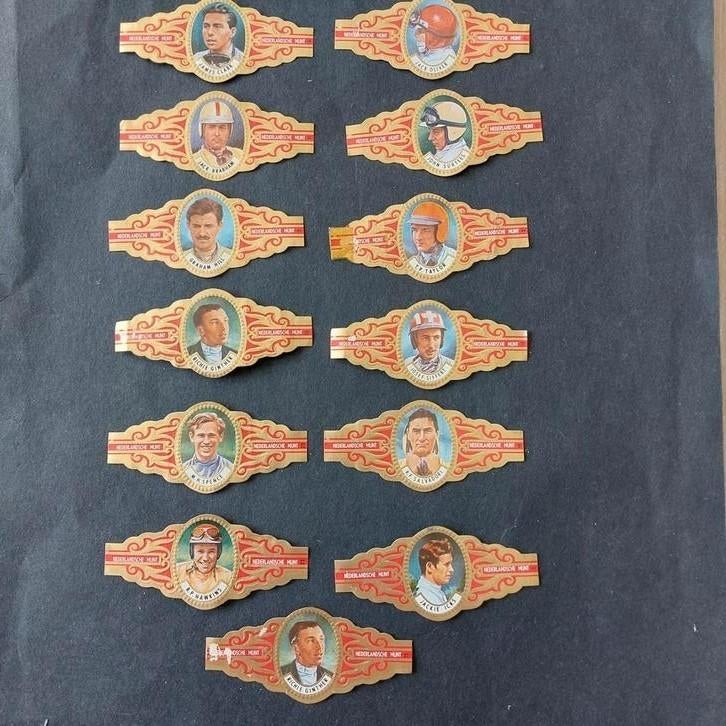 13. Sigarenbandjes Nederlandse Munt: autocrossers, Enlèvement ou Envoi, Comme neuf, Bagues de cigare