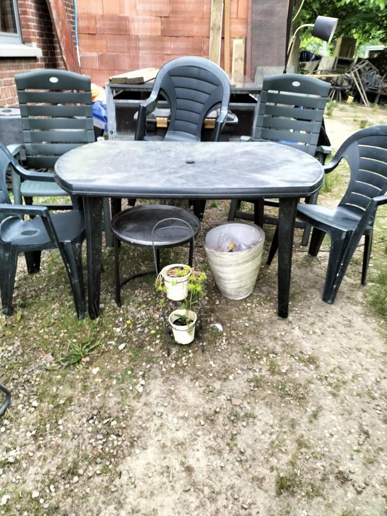 Groene kunststof tuinset met gratis kussens, Jardin & Terrasse, Tables de jardin, Comme neuf, Synthétique, Enlèvement