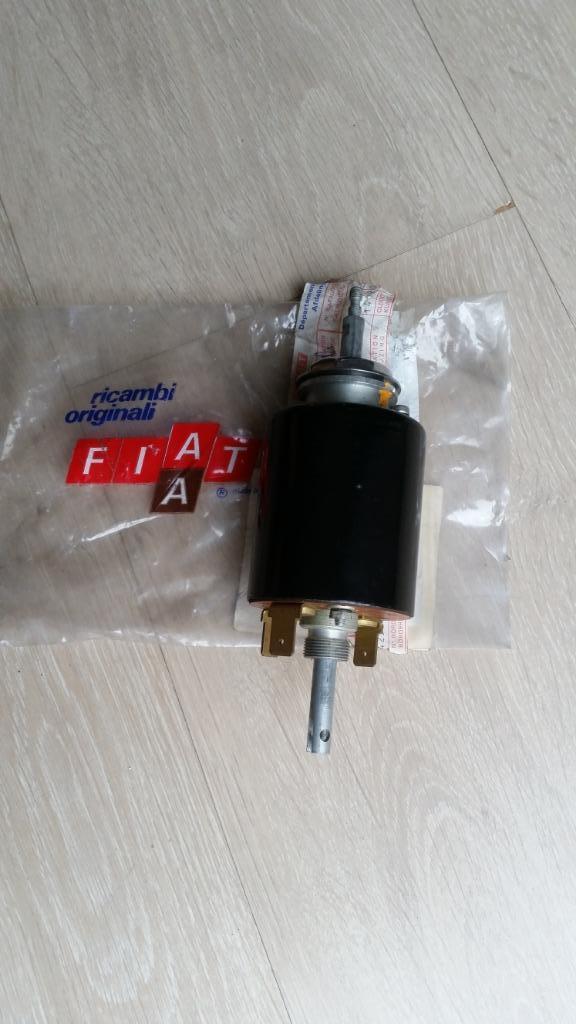 Fiat 1100 TN startcontact. Nieuw. Fiat nummer: 4103734, Auto-onderdelen, Ophalen, Nieuw, Fiat