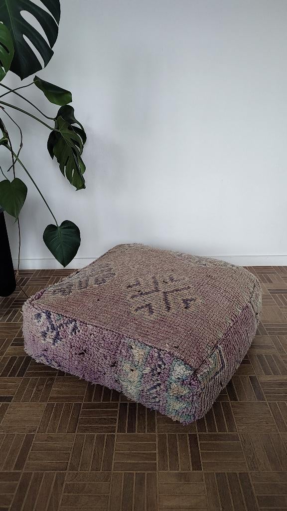 Marokkaans Kelim Vloerkussen oudroze (65cm x 65cm), Huis en Inrichting, Woonaccessoires | Kussens, Ophalen, Zo goed als nieuw