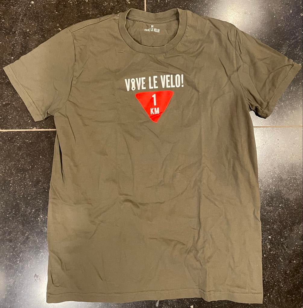 Origineel Vive Le Velo t-shirt medium in uitstekende staat, Vêtements | Hommes, T-shirts, Comme neuf, Taille 48/50 (M), Enlèvement