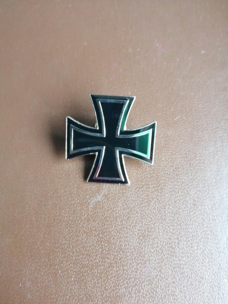 Pn ijzeren kruis 3 op 3 cm, Verzamelen, Ophalen of Verzenden