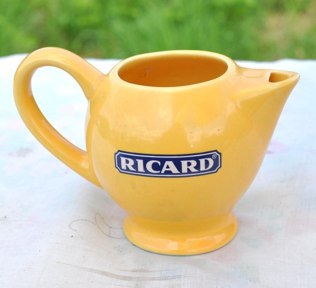 pichet en faience individuel ricard jaune, Collections, Marques & Objets publicitaires, Comme neuf, Ustensile, Enlèvement ou Envoi