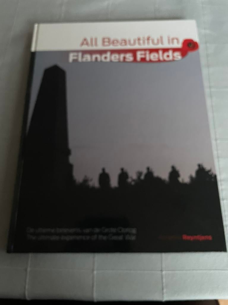 Livre « Tout est beau dans le domaine des Flandres », Enlèvement ou Envoi, Comme neuf